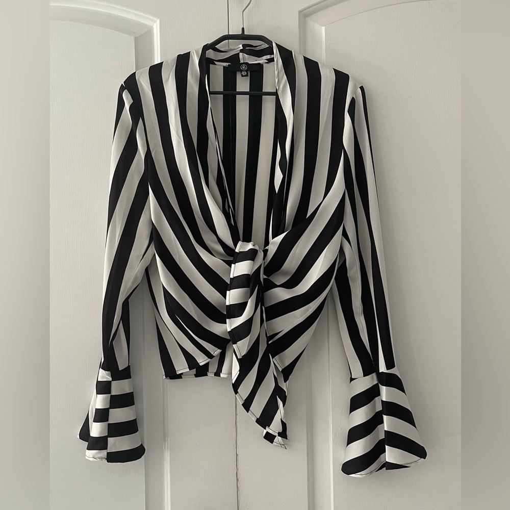 Black and white striped tie up top